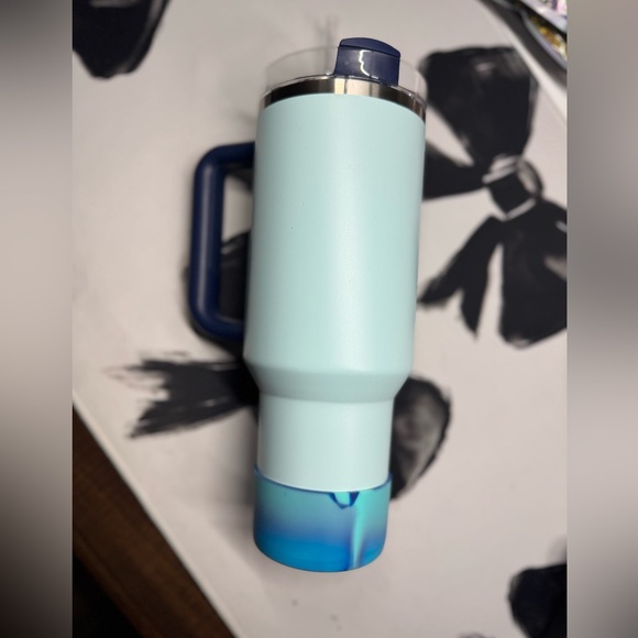 Stanley Quencher H2.0 FlowState Tumbler - 40 oz. Watercolor Blue - Picture 2 of 6